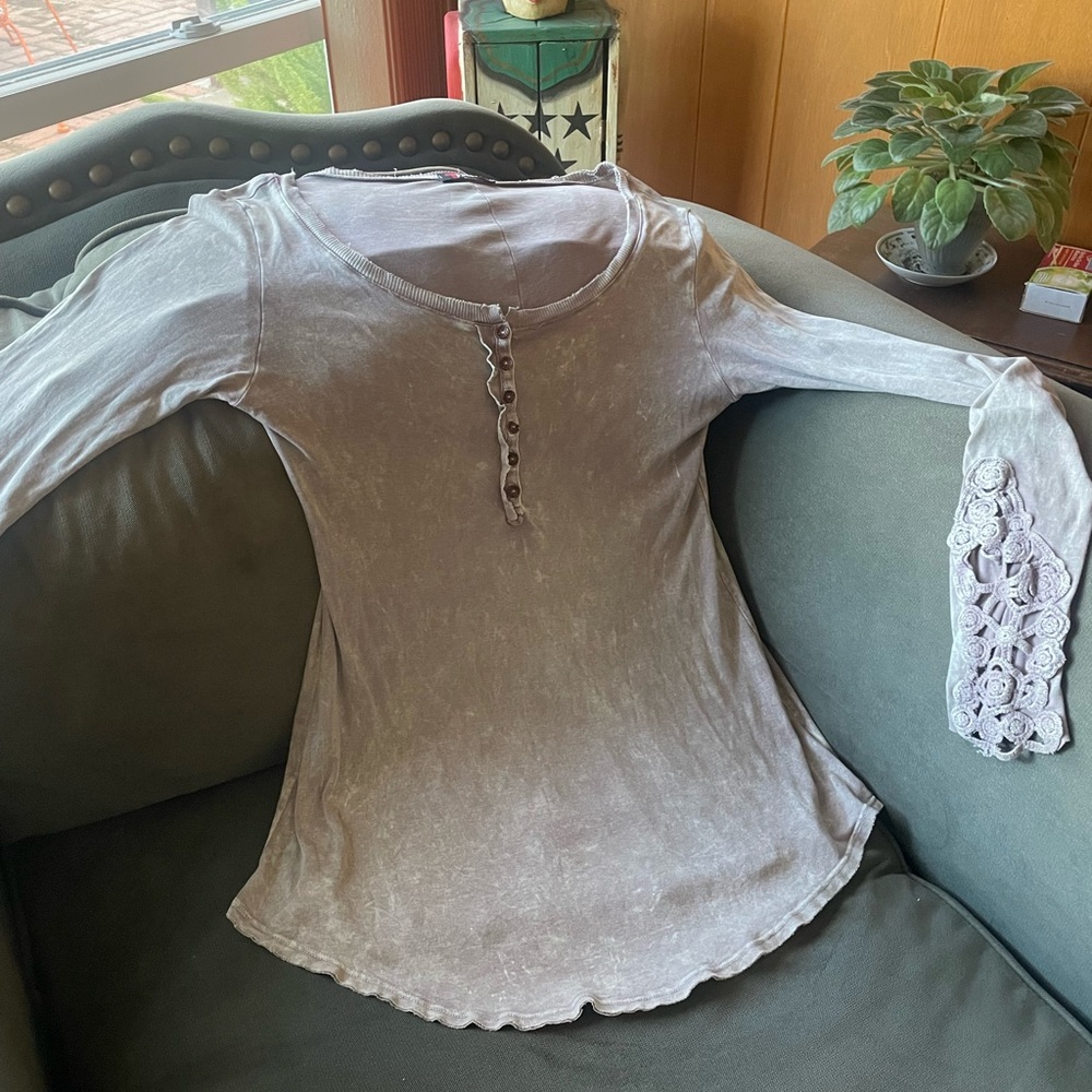 Super soft bojo tee